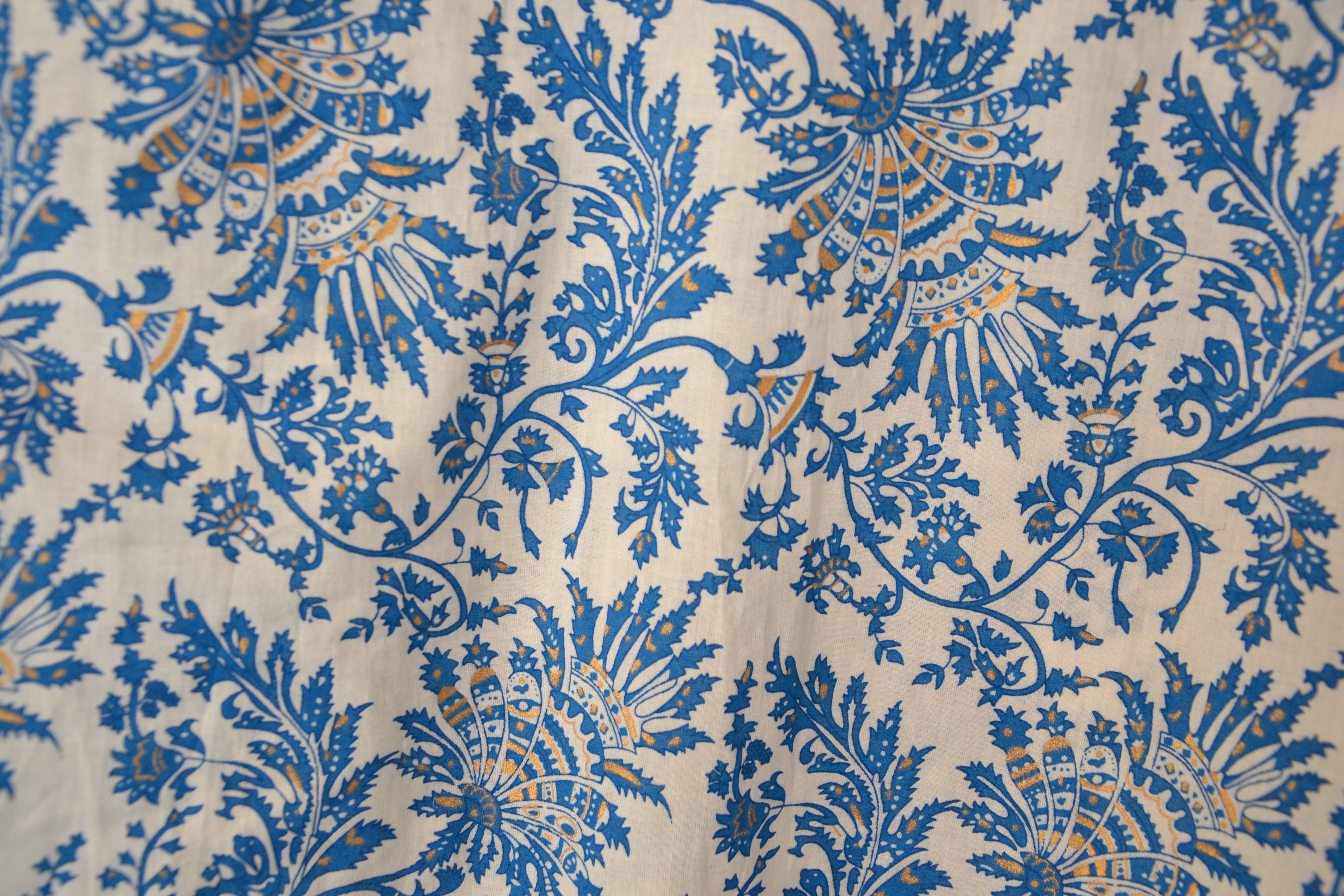 Tunique en voile de coton avec sequins - 20,00€ - ECRU - Toscane Tunique en voile de coton avec sequins - 20,00€ - ECRU - Toscane